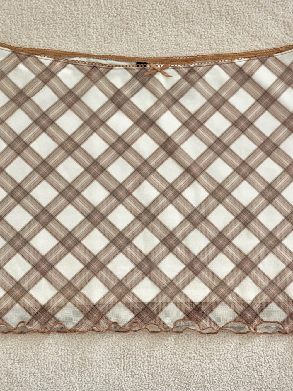 H&M Y2K Style Women’s White and Brown Plaid Mini Skirt with Lettuce Trim M